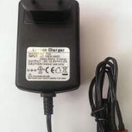 Зарядное устройство 12.6V
